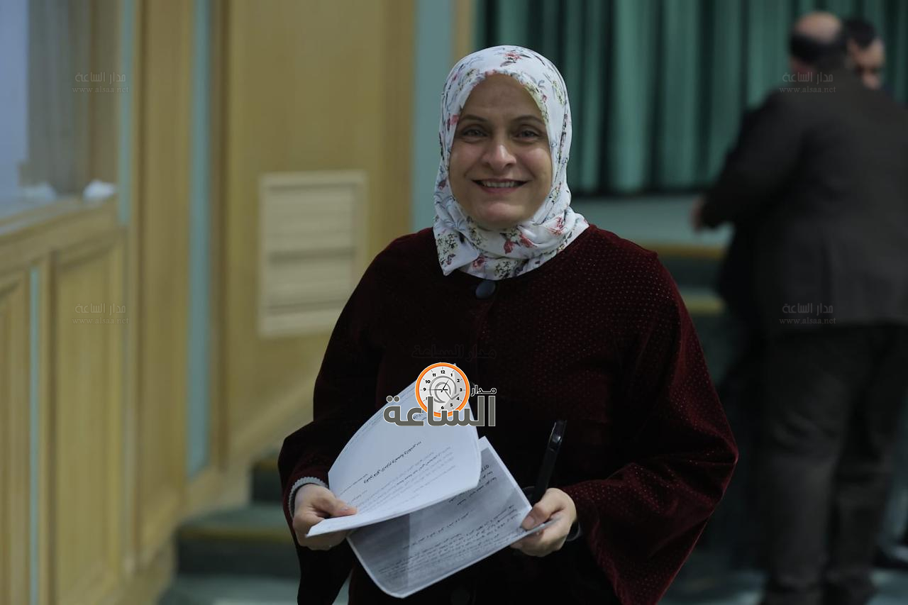 Madar Al-Saa Images 0.03404959114678596