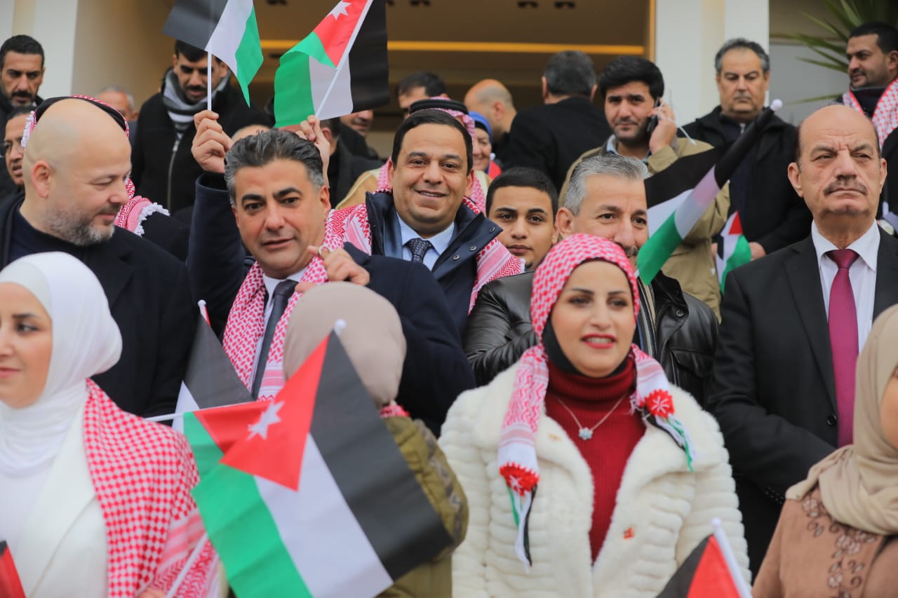 Madar Al-Saa Images 0.9593974334733353