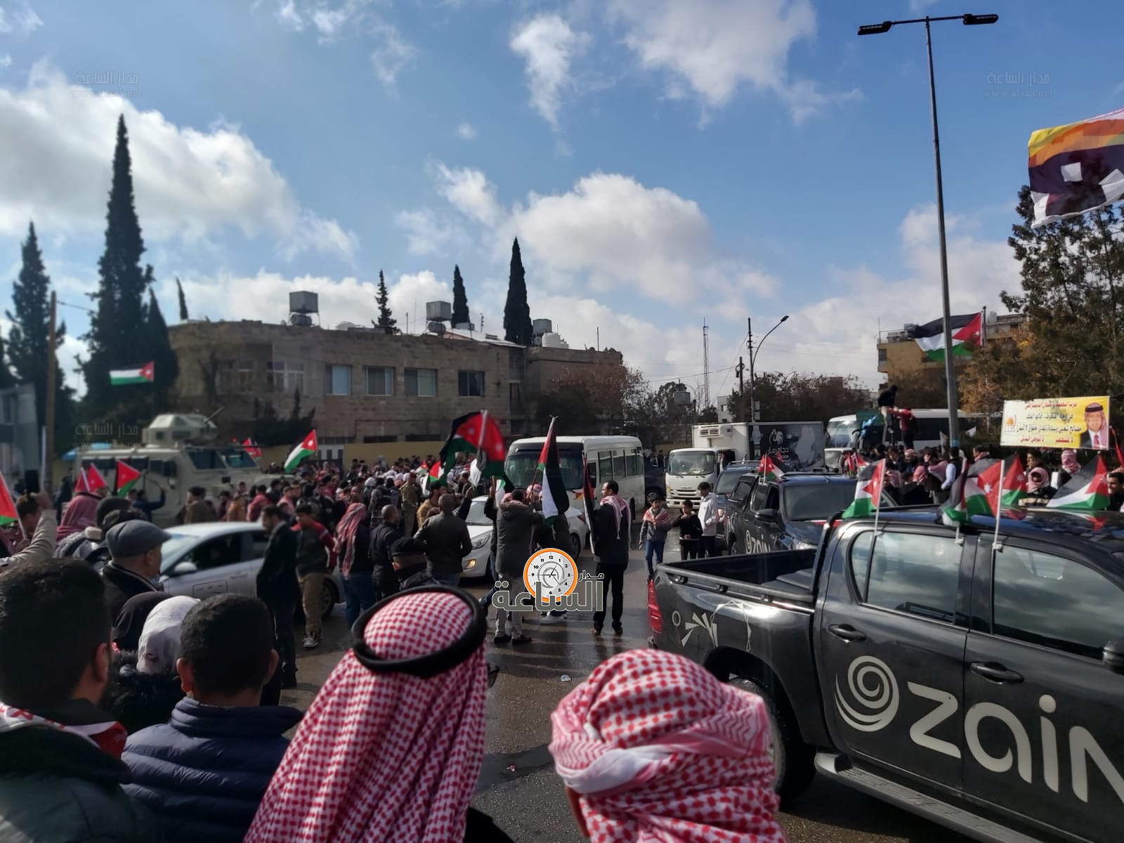 Madar Al-Saa Images 0.6086093063091815