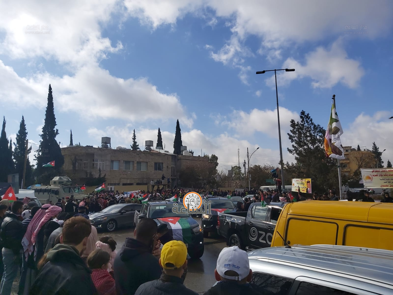 Madar Al-Saa Images 0.6067837214302036