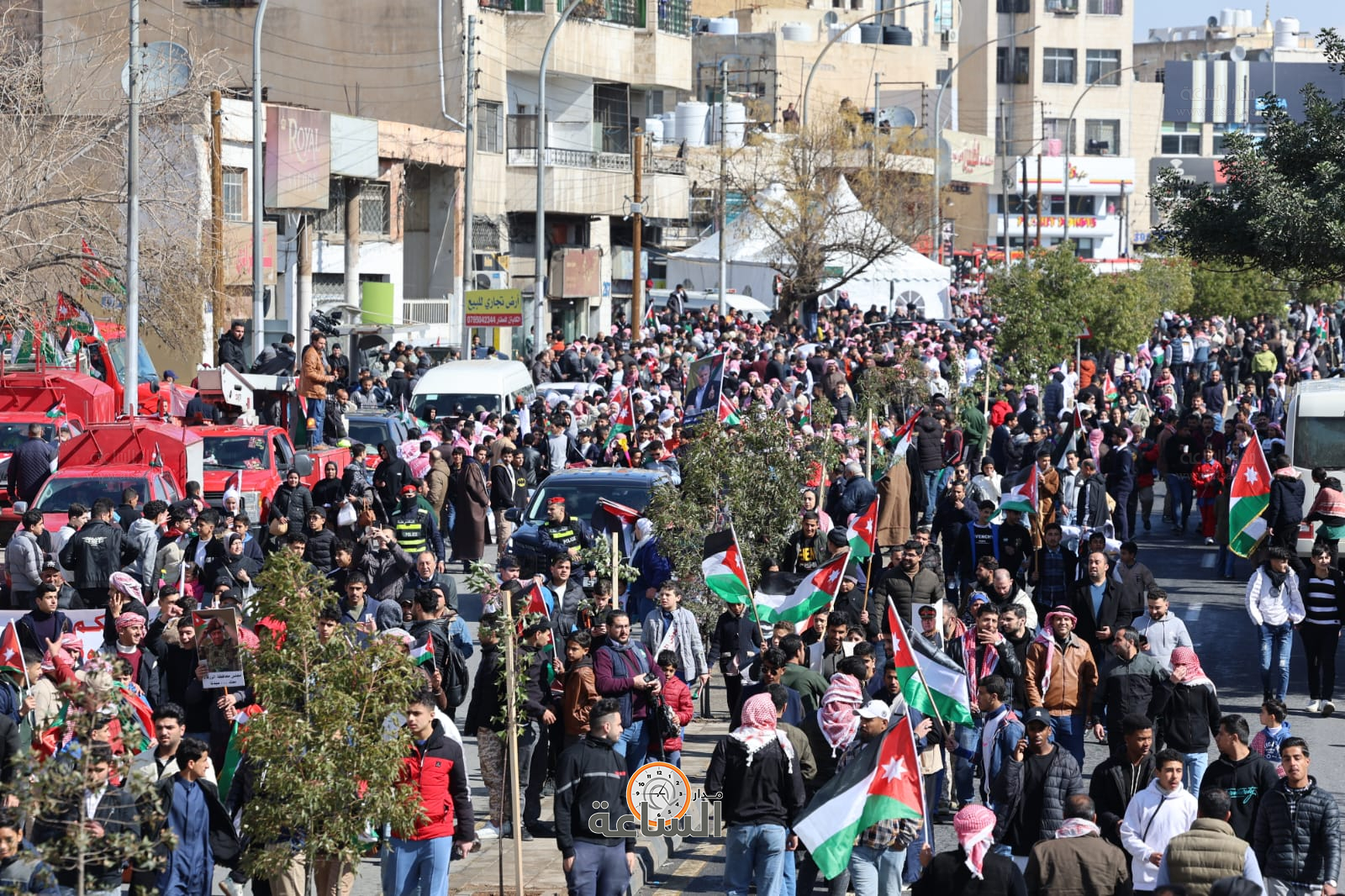 Madar Al-Saa Images 0.5569721513037622