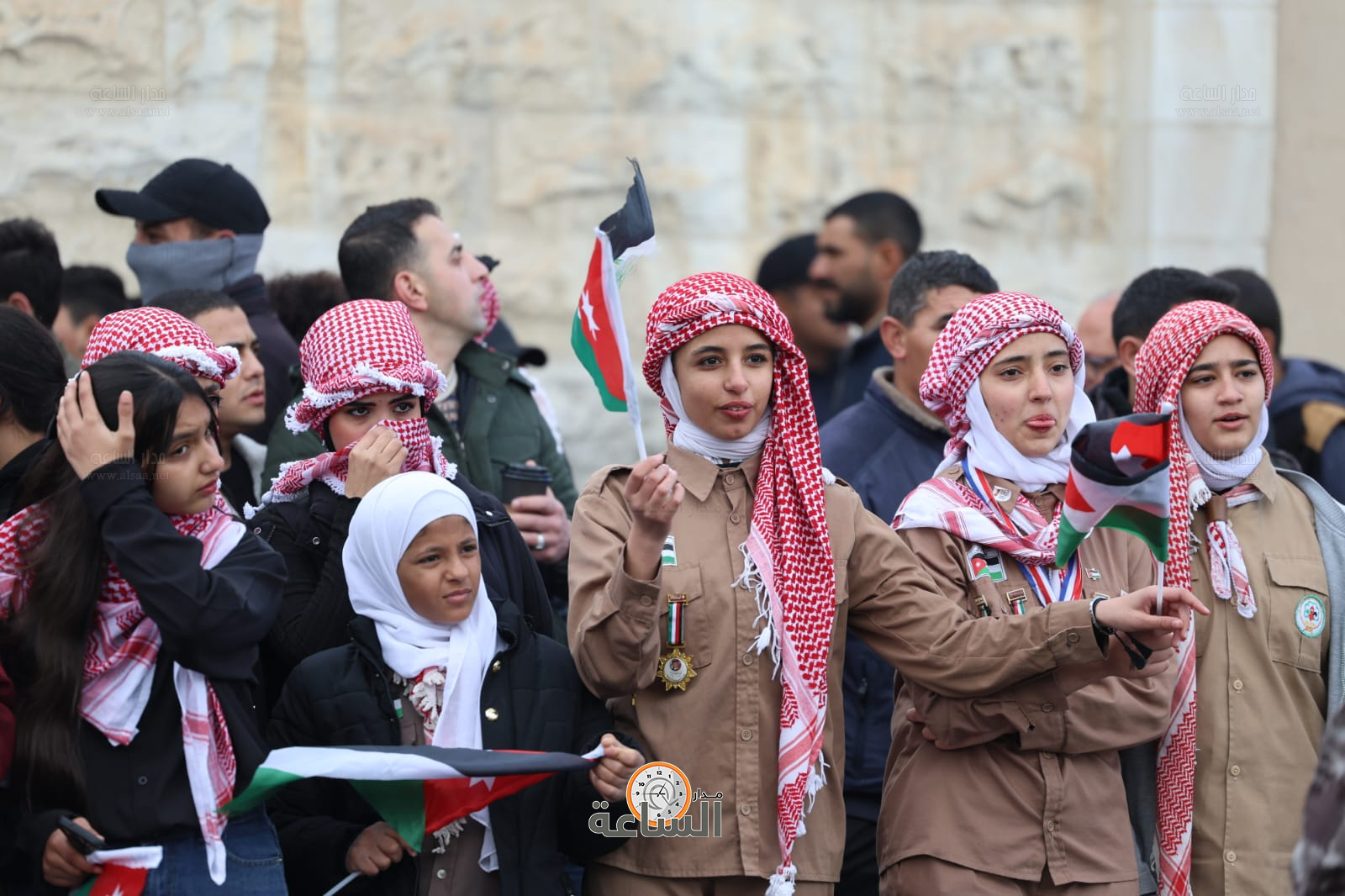 Madar Al-Saa Images 0.5045360789531634