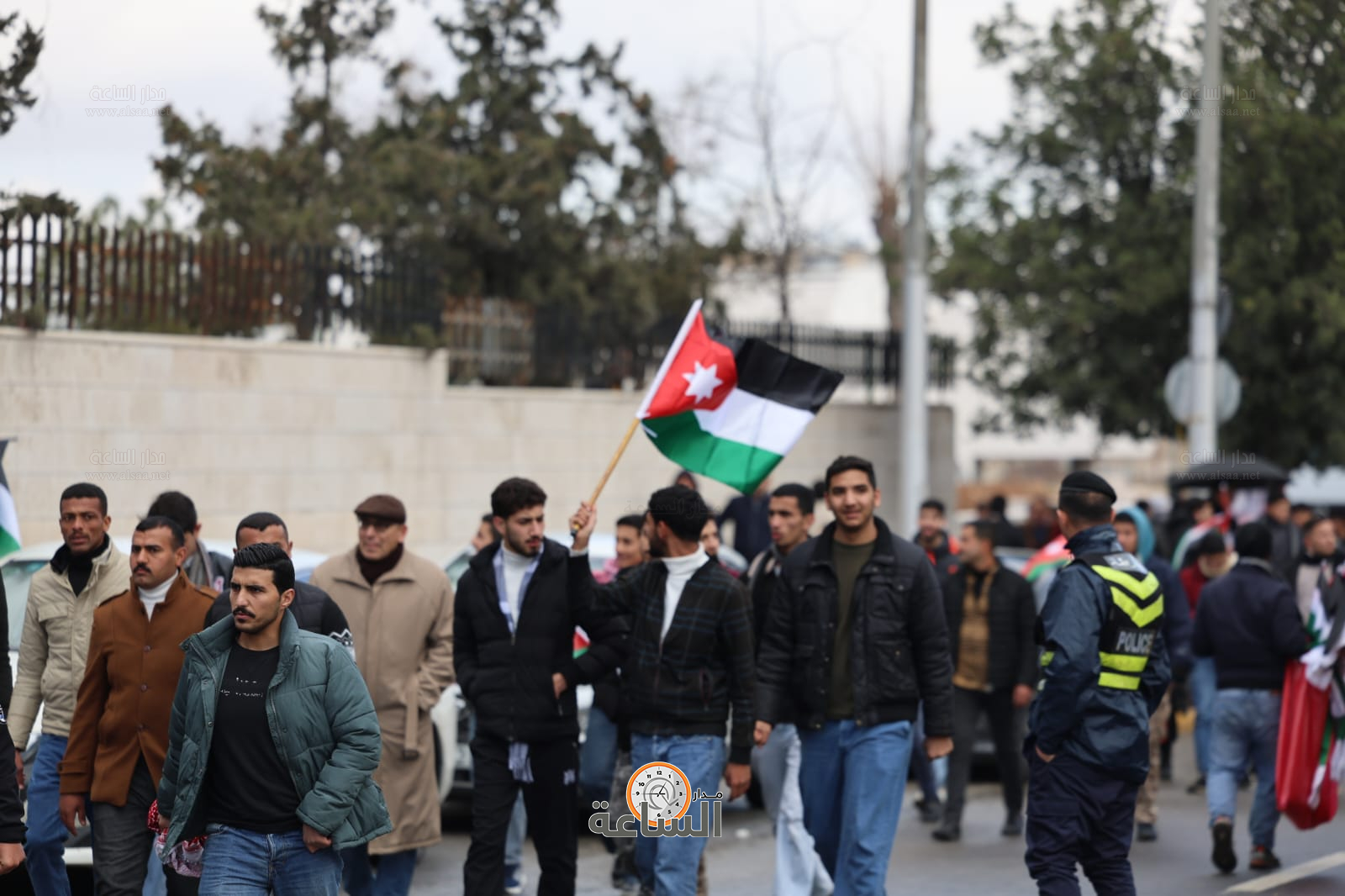 Madar Al-Saa Images 0.6859340235605889