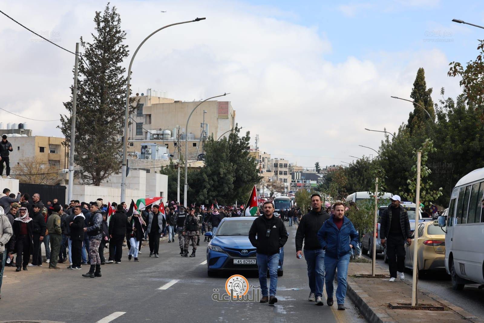 Madar Al-Saa Images 0.7004601831318982