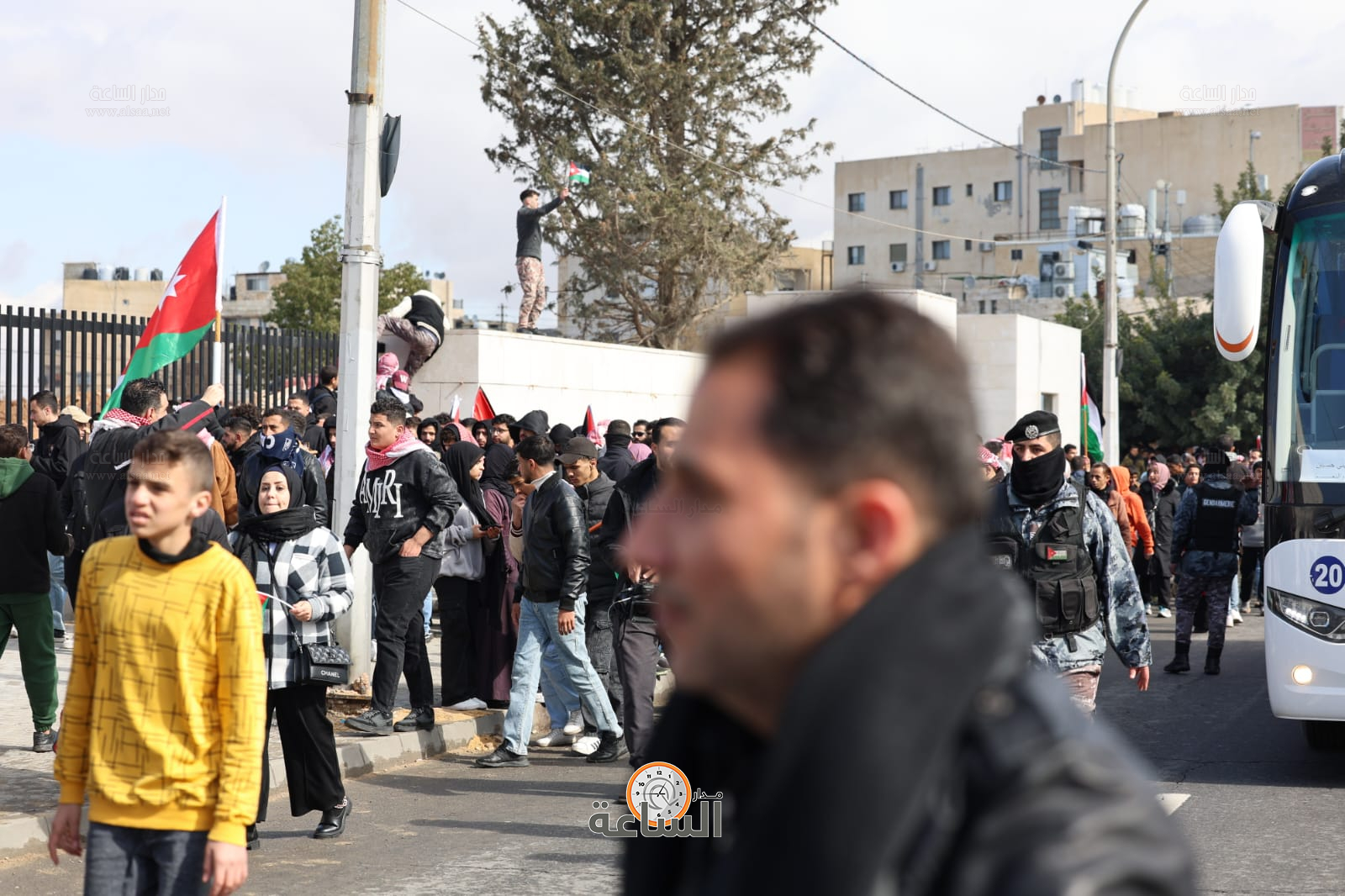 Madar Al-Saa Images 0.39261531749871215