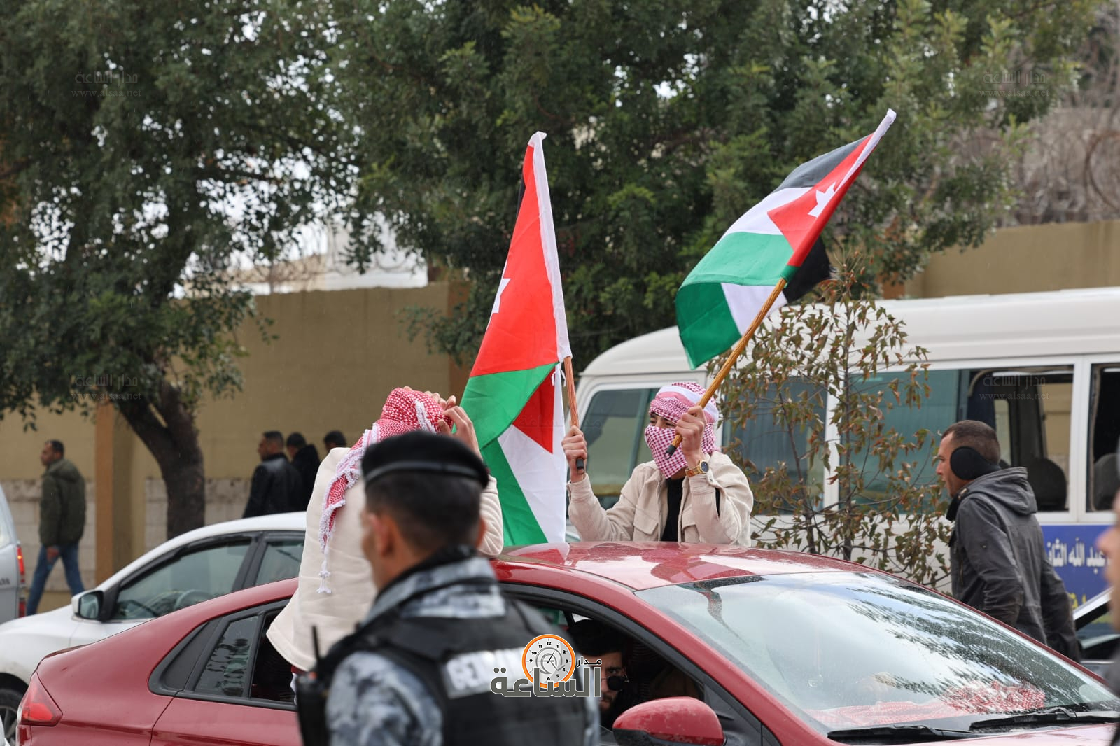 Madar Al-Saa Images 0.7288142070755261