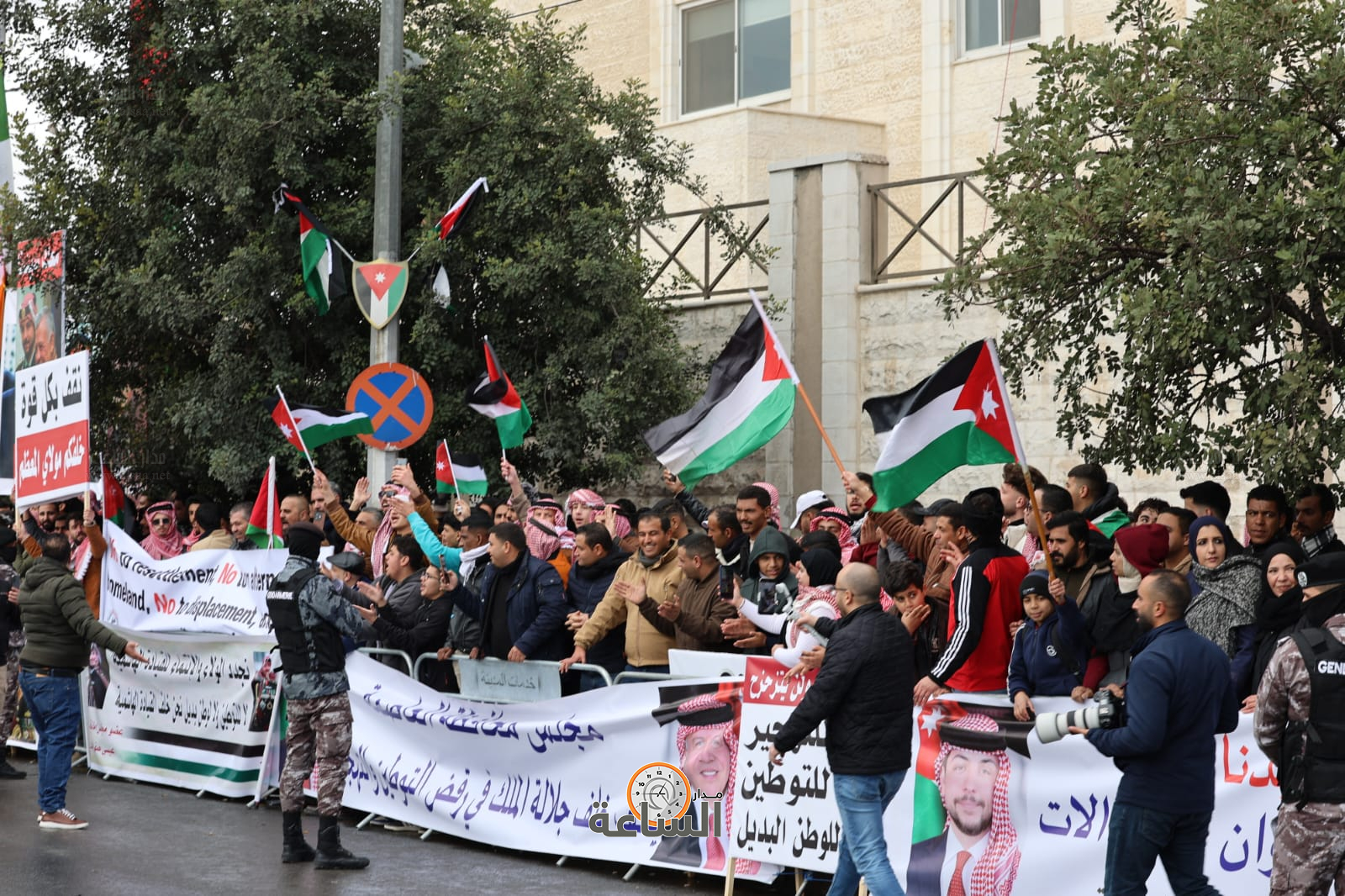 Madar Al-Saa Images 0.767128880037248