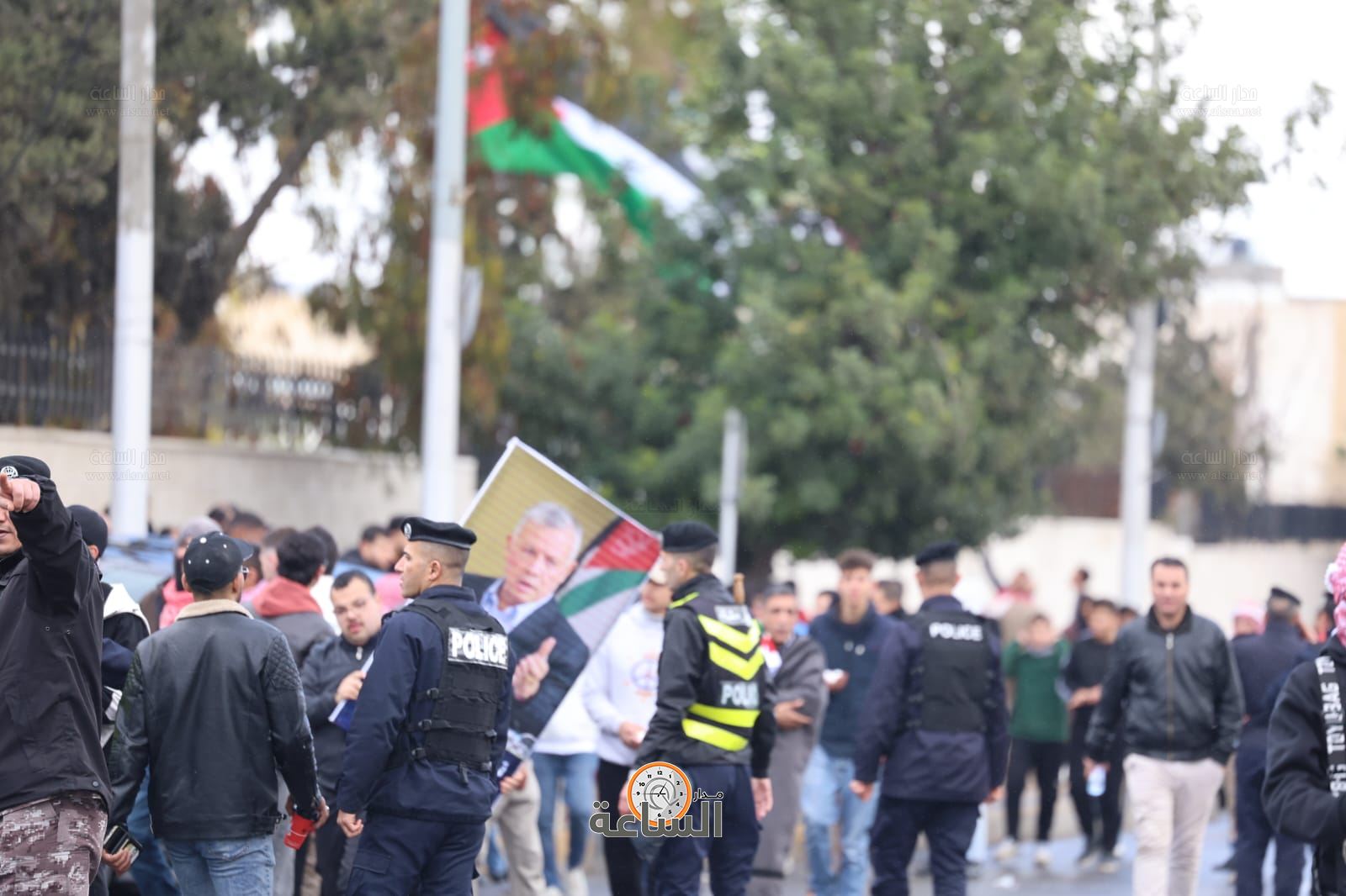 Madar Al-Saa Images 0.6793400084722059