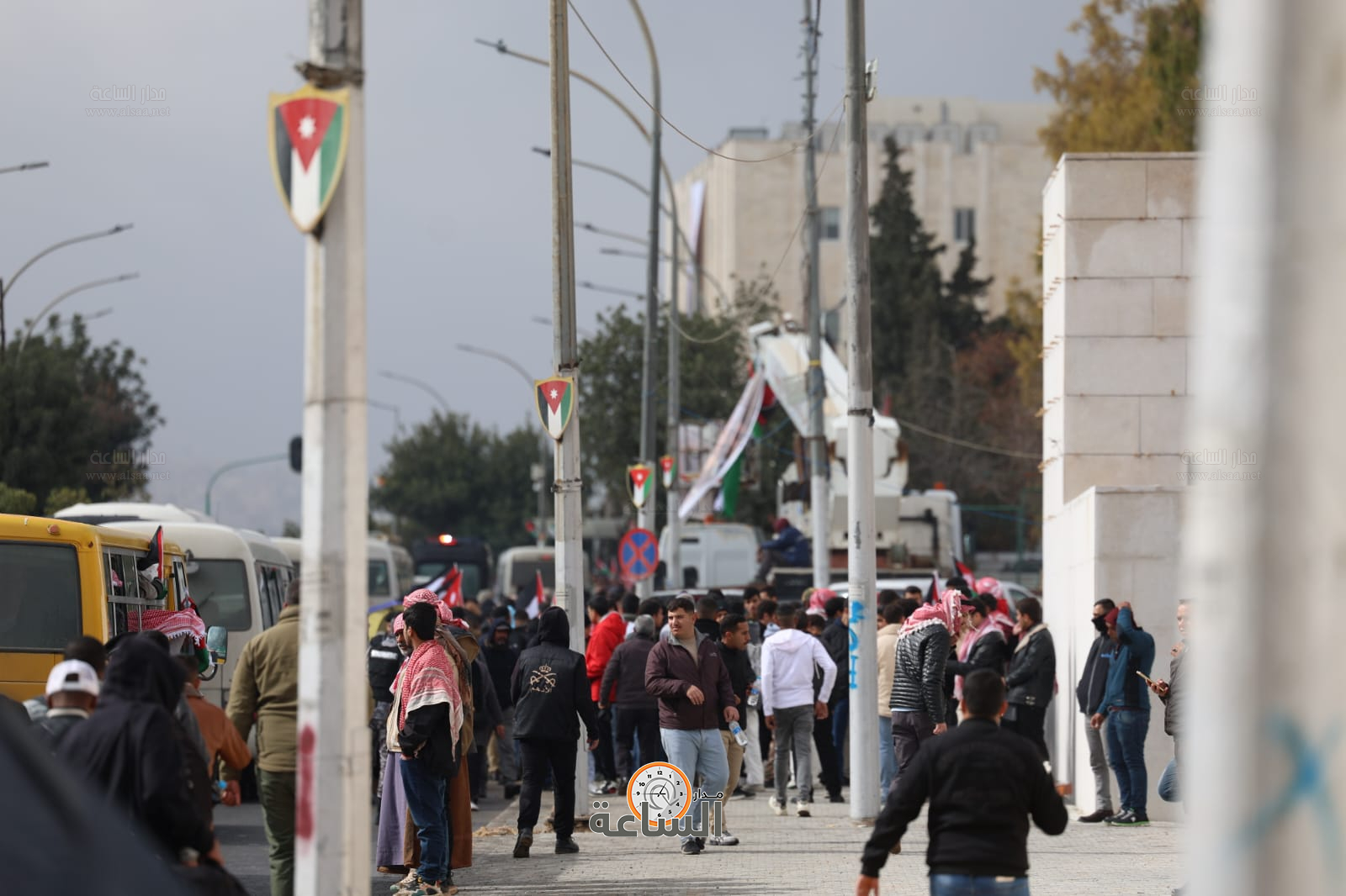 Madar Al-Saa Images 0.39947072841713105