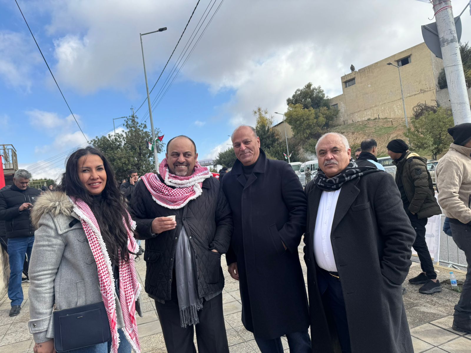 Madar Al-Saa Images 0.8968178217385614