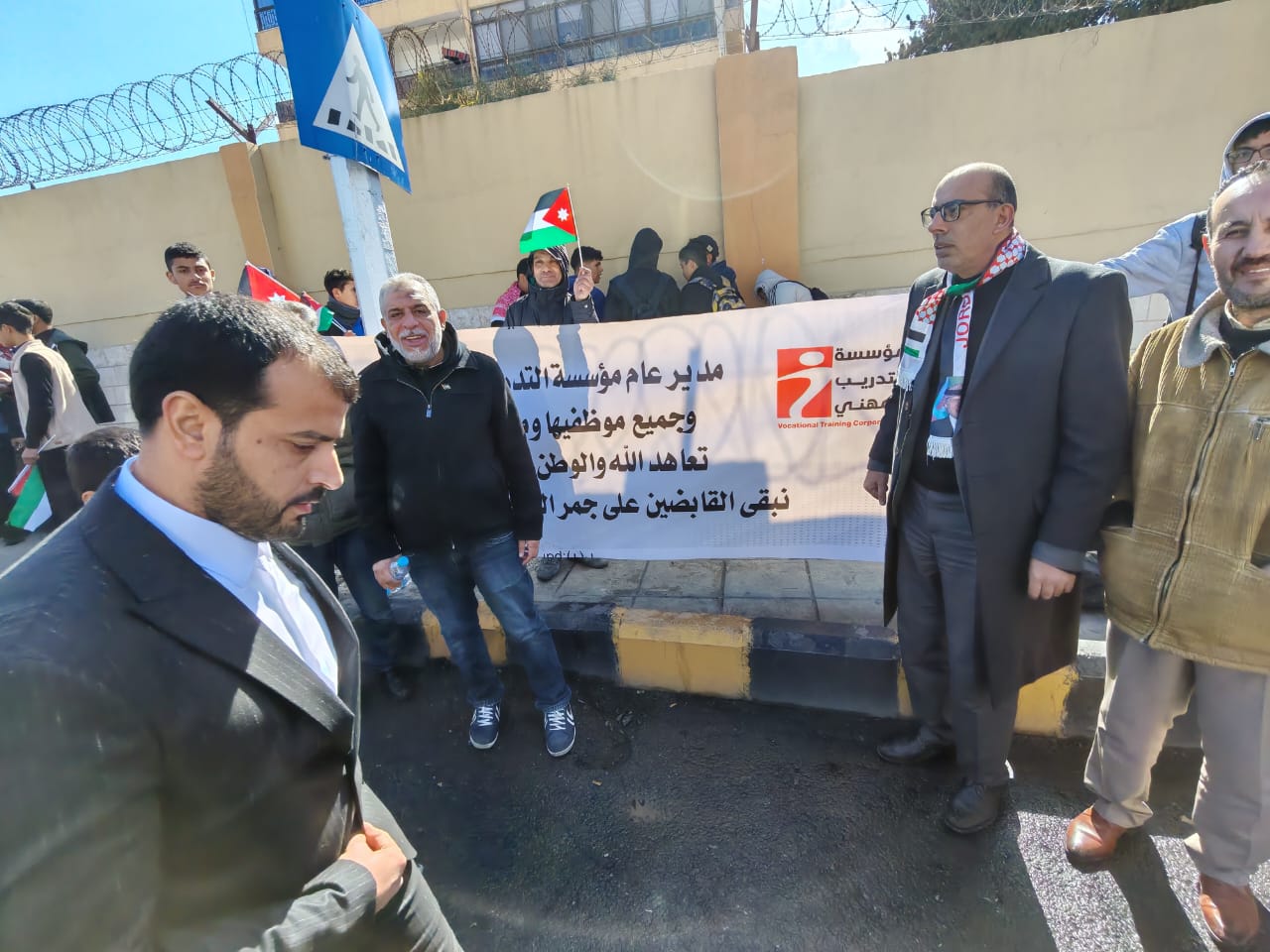 Madar Al-Saa Images 0.8834629817180886