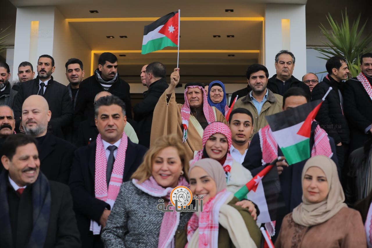 Madar Al-Saa Images 0.30366570272375437