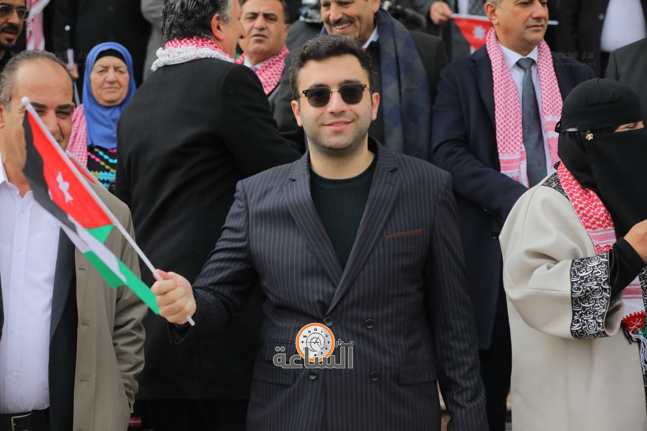 Madar Al-Saa Images 0.5966677389779991