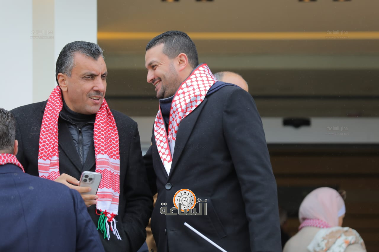 Madar Al-Saa Images 0.4983003279404514