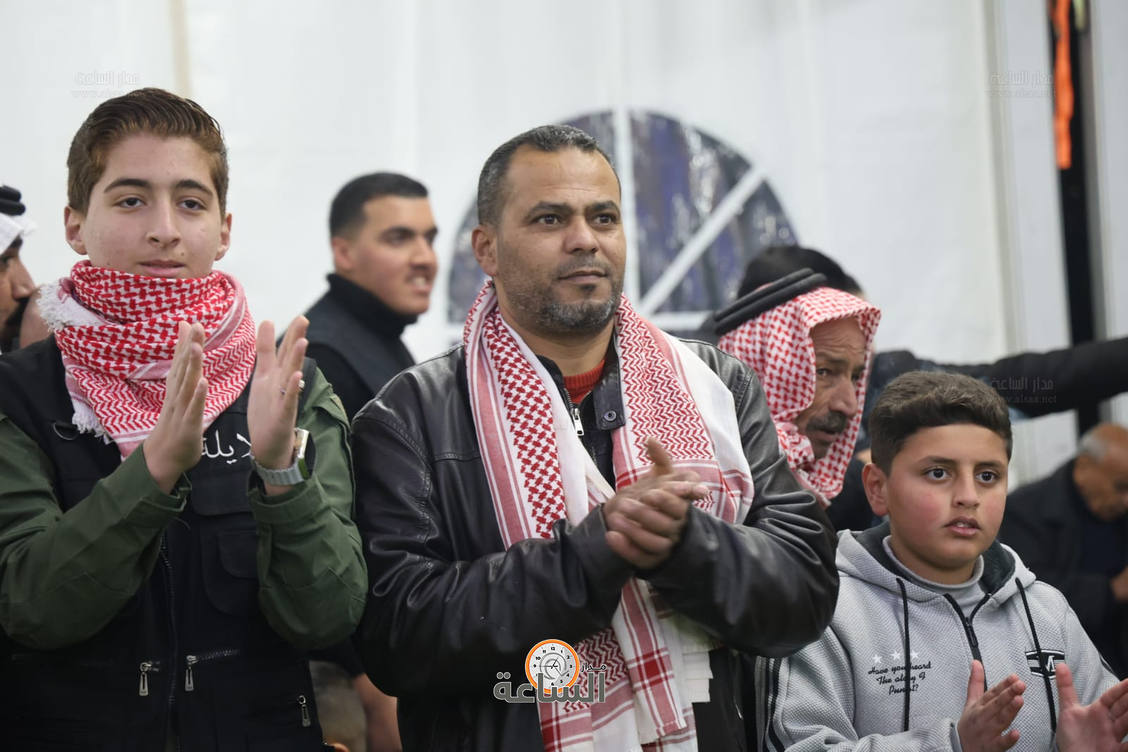 Madar Al-Saa Images 0.5605593948544949