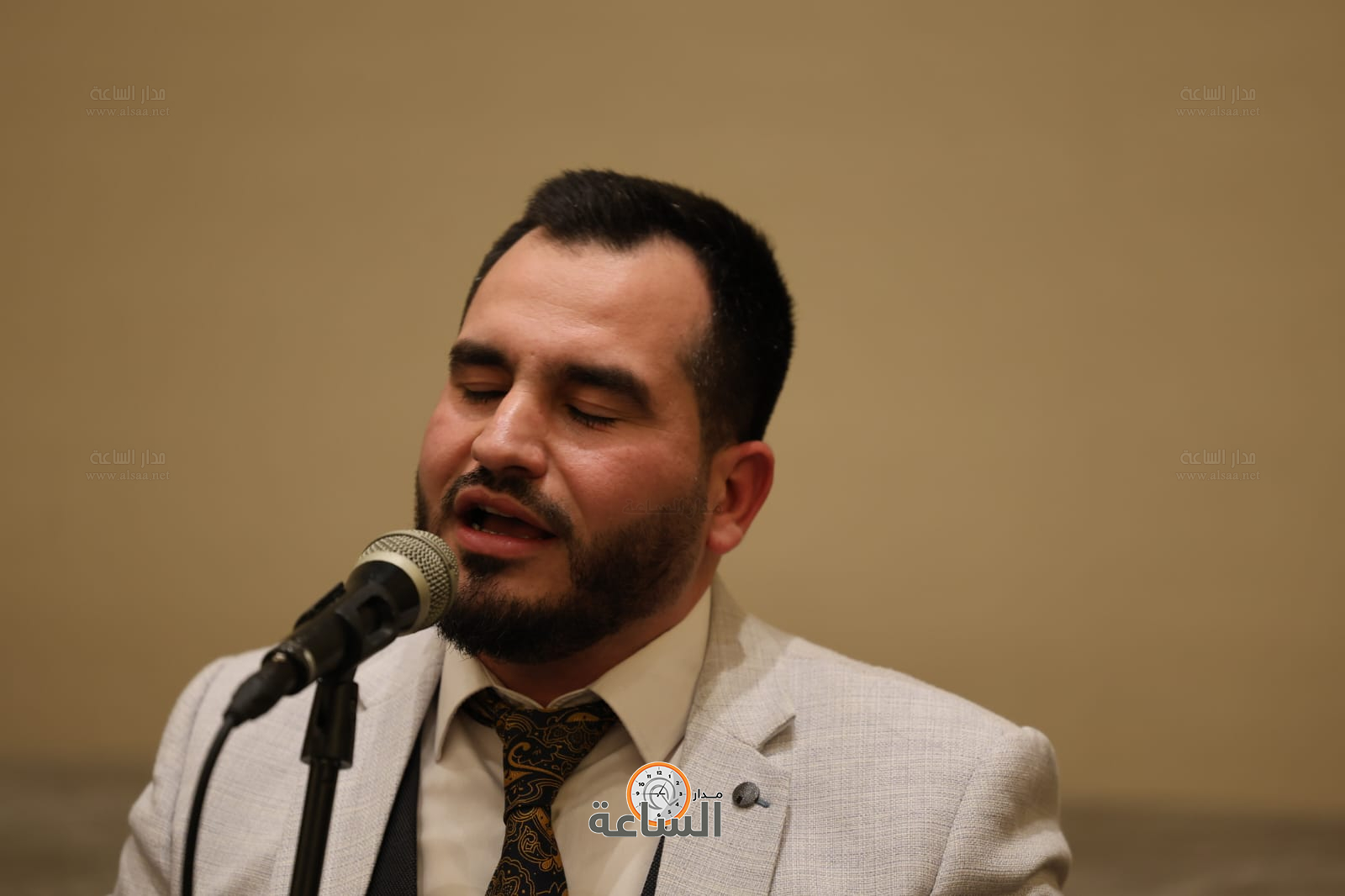 Madar Al-Saa Images 0.9658705857538101