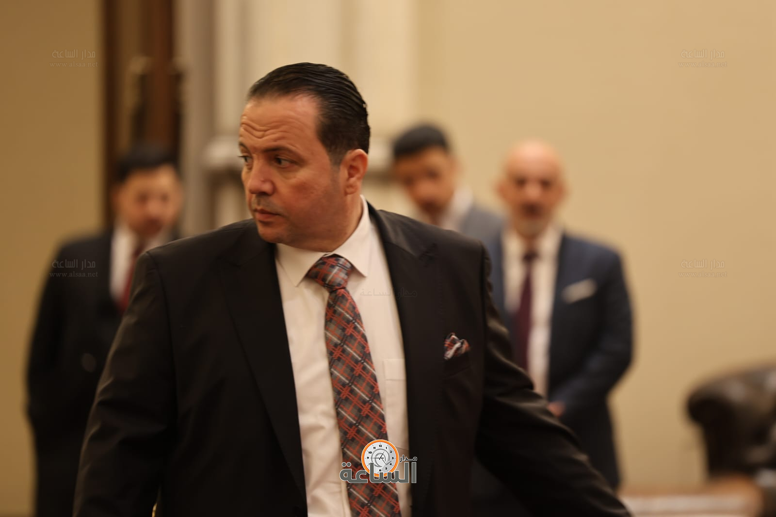 Madar Al-Saa Images 0.9656641443005334