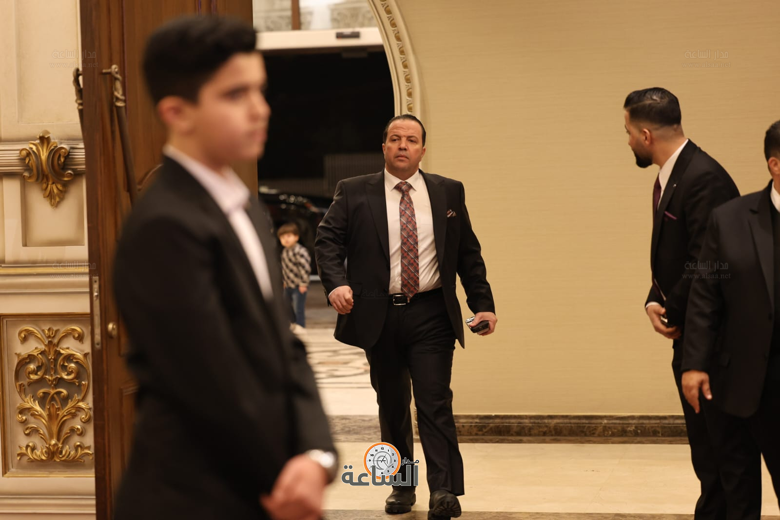 Madar Al-Saa Images 0.521137770110075