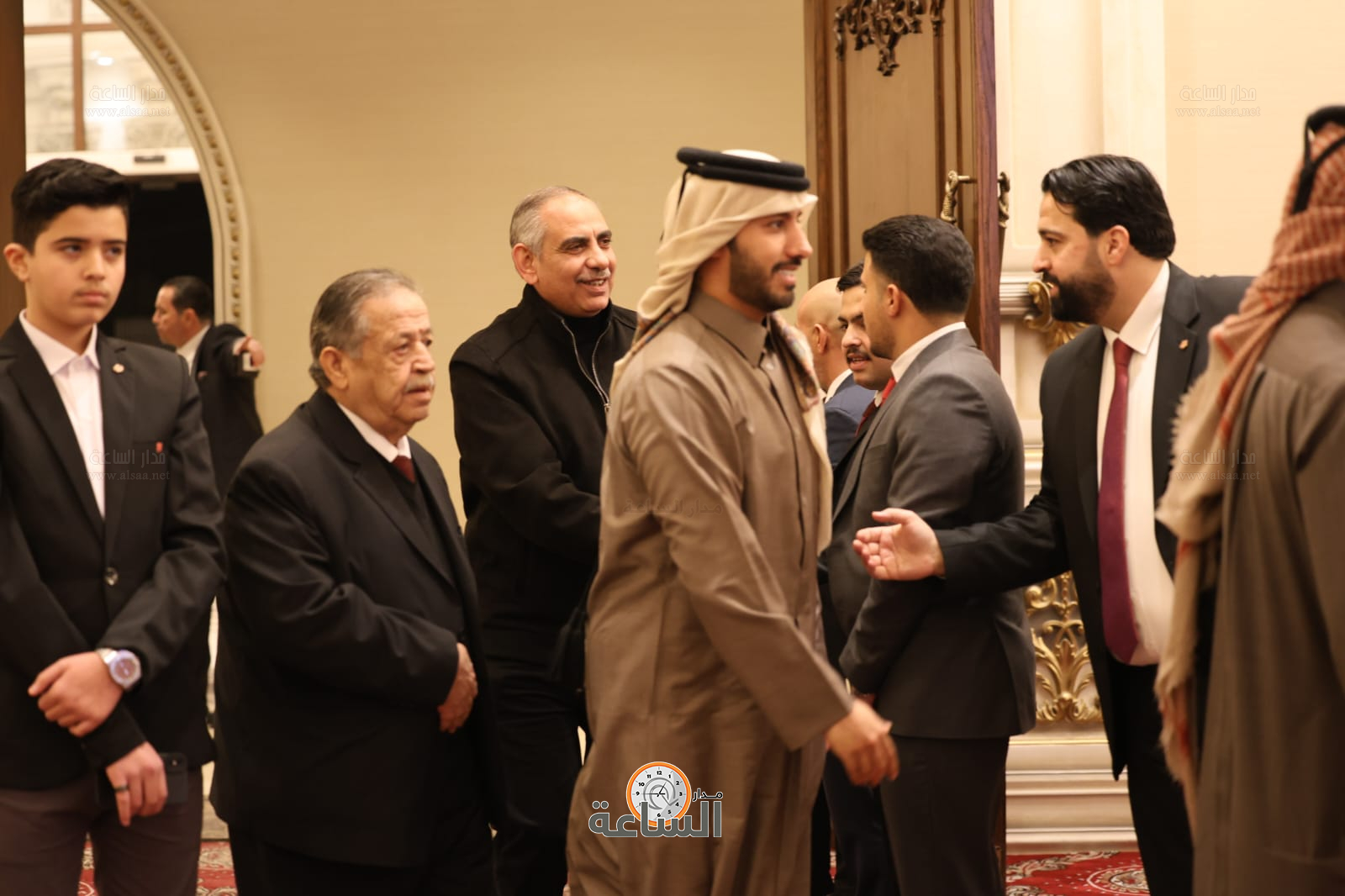 Madar Al-Saa Images 0.8058282863562725