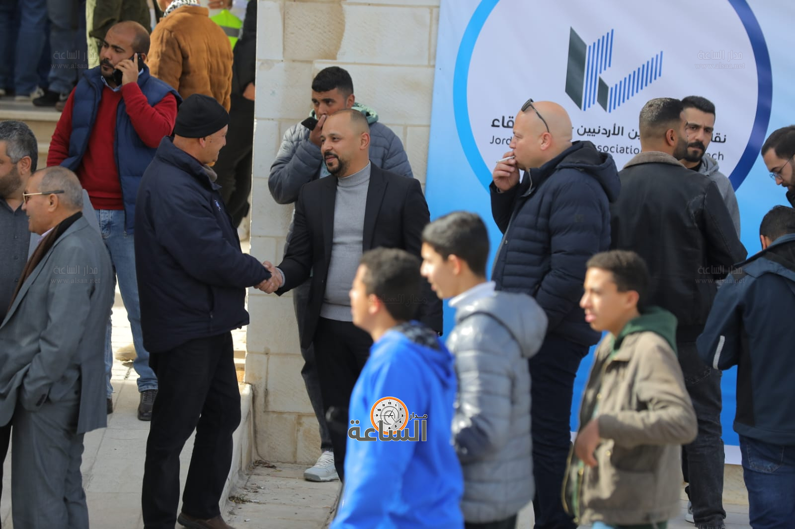 Madar Al-Saa Images 0.8773795548301135