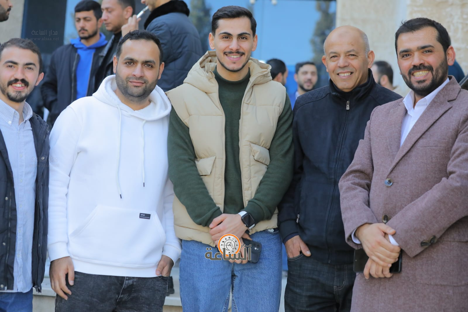 Madar Al-Saa Images 0.7214292810532876