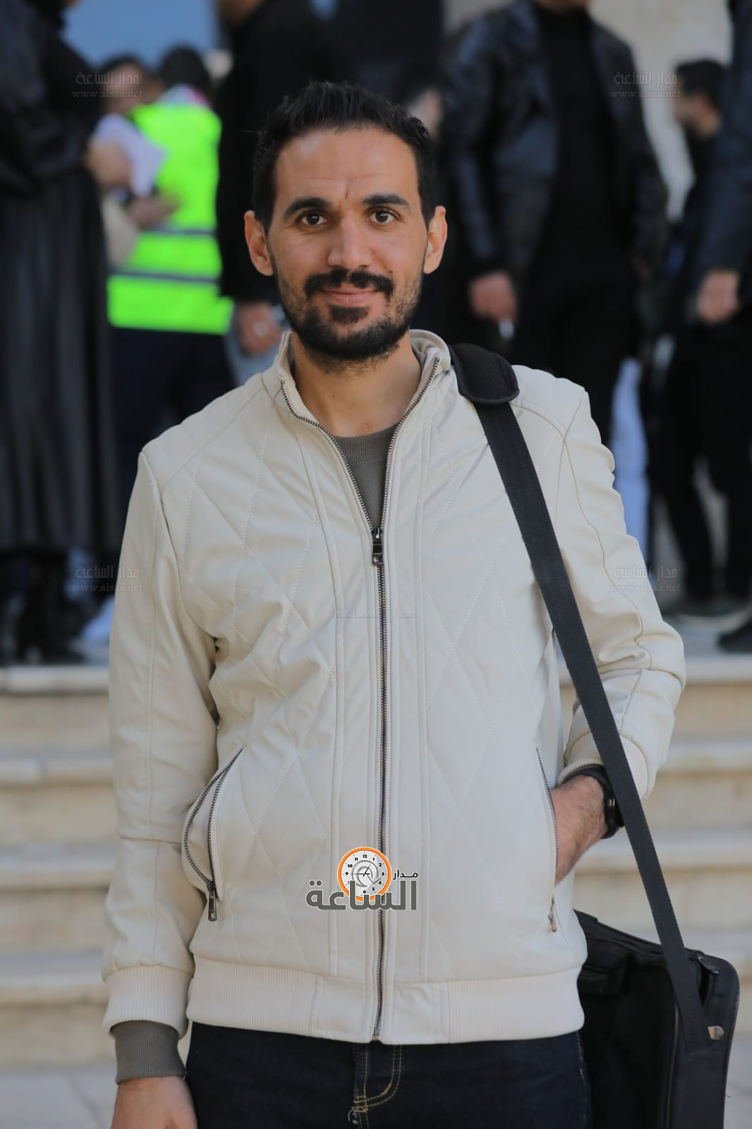 Madar Al-Saa Images 0.3289520923486502