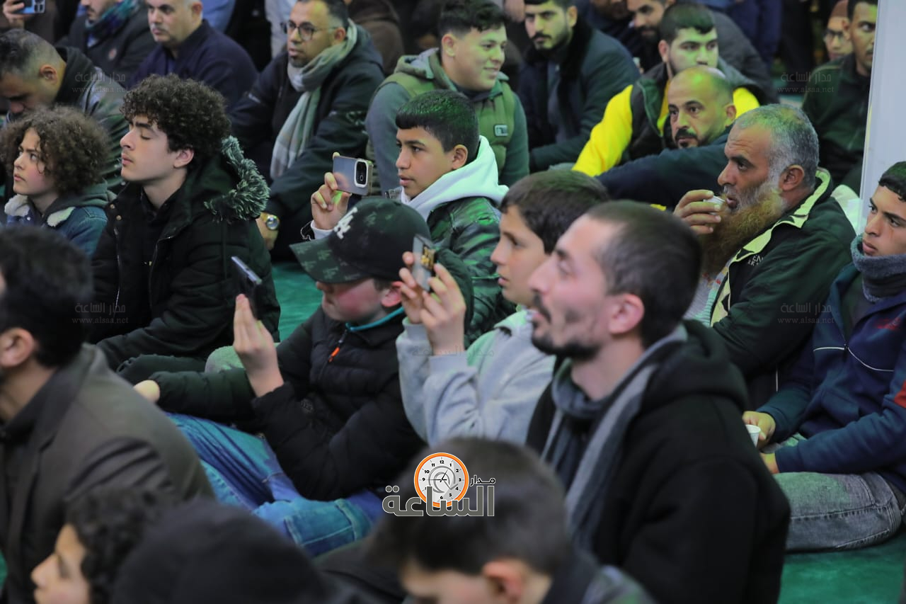 Madar Al-Saa Images 0.7027588858935274