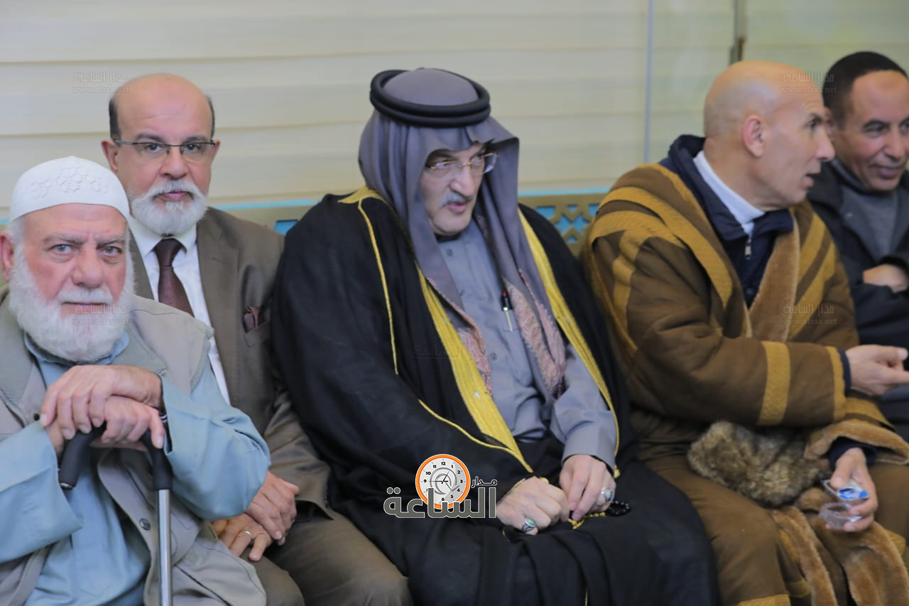 Madar Al-Saa Images 0.2327245387293433