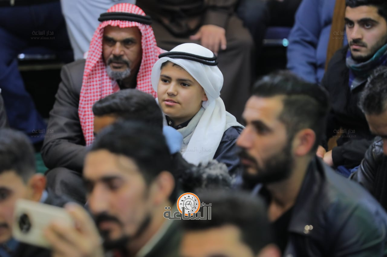 Madar Al-Saa Images 0.37249798591181693