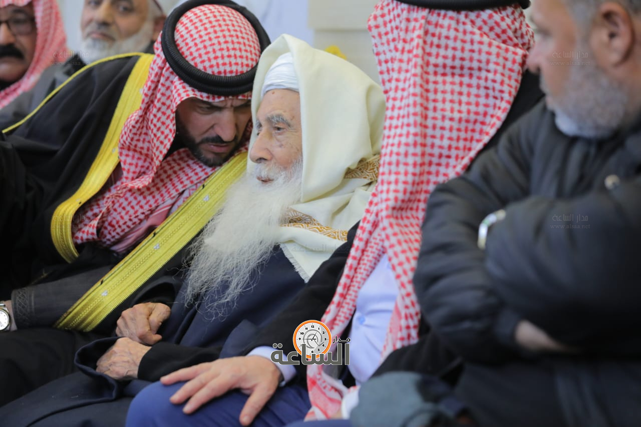 Madar Al-Saa Images 0.8837762639045967