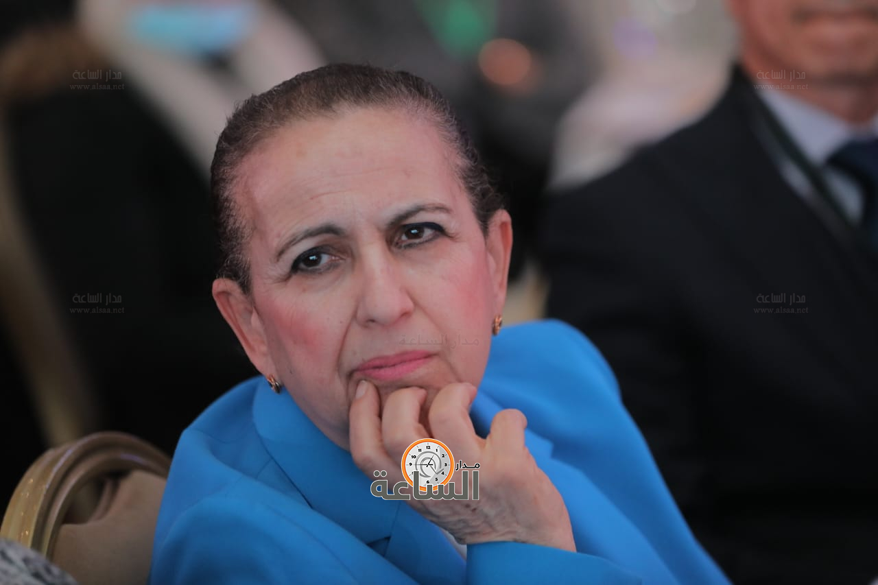 Madar Al-Saa Images 0.34170172911557506