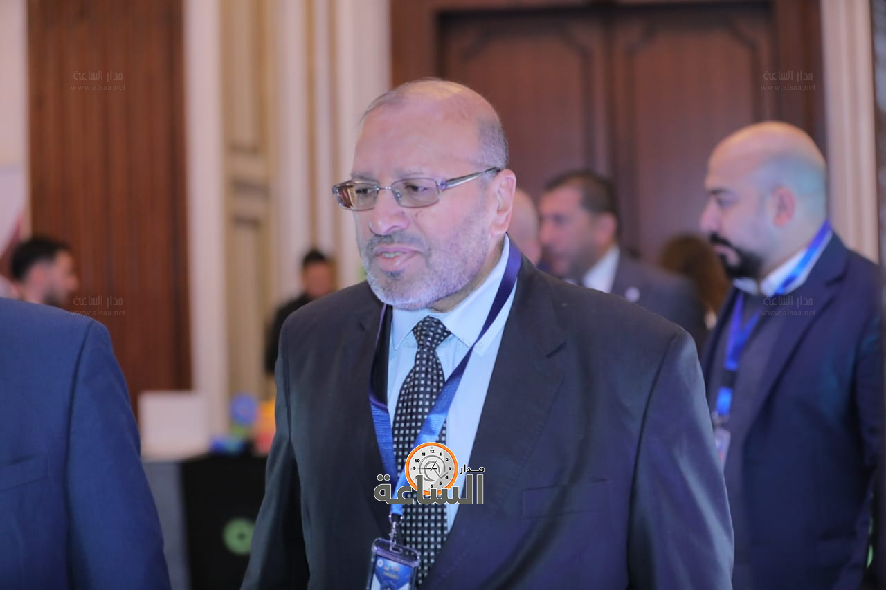 Madar Al-Saa Images 0.6441655260959025