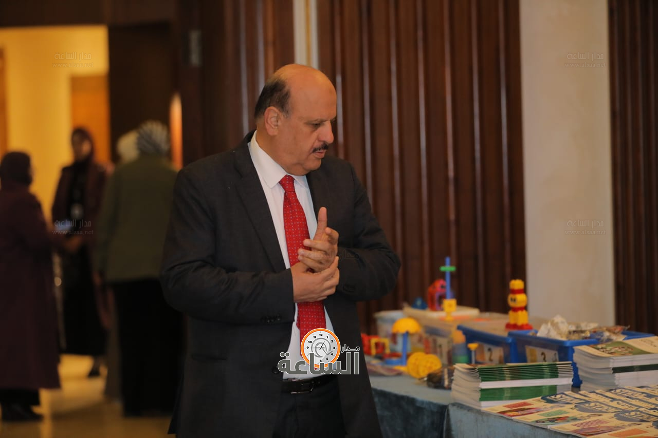 Madar Al-Saa Images 0.22652218235156218