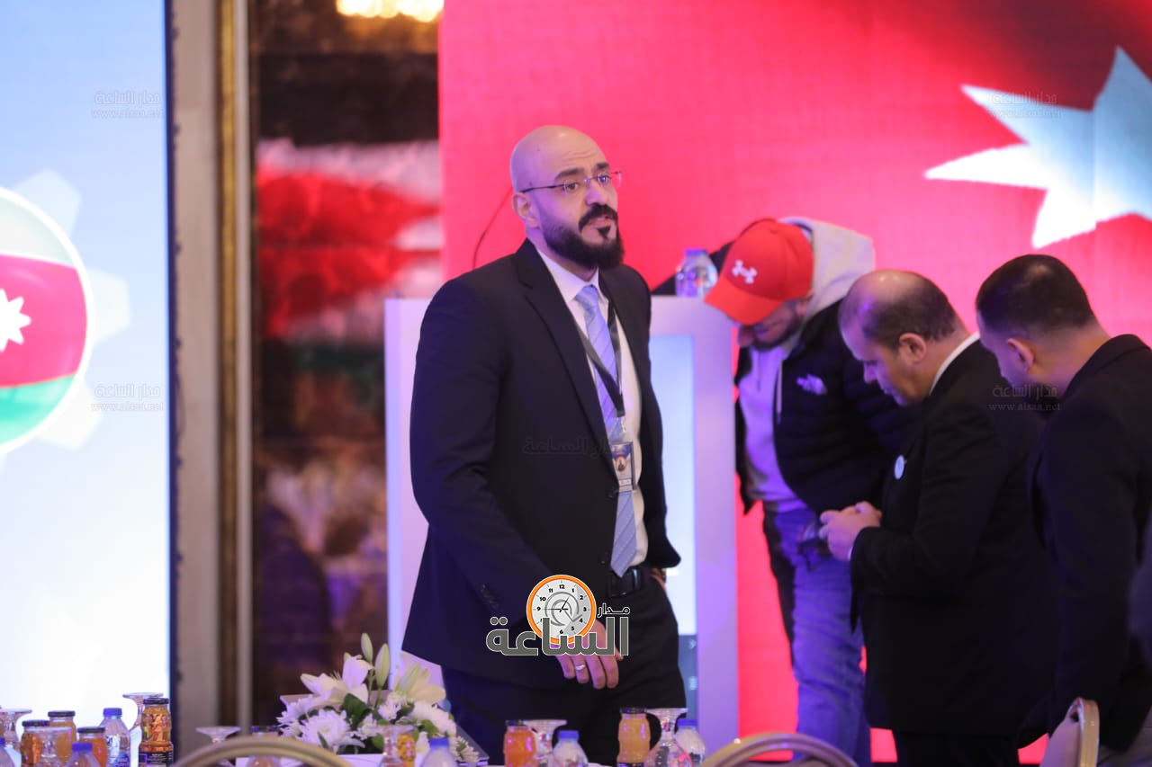 Madar Al-Saa Images 0.8549424765621165