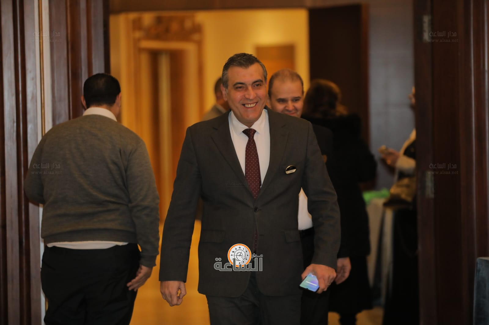 Madar Al-Saa Images 0.38311501168067275