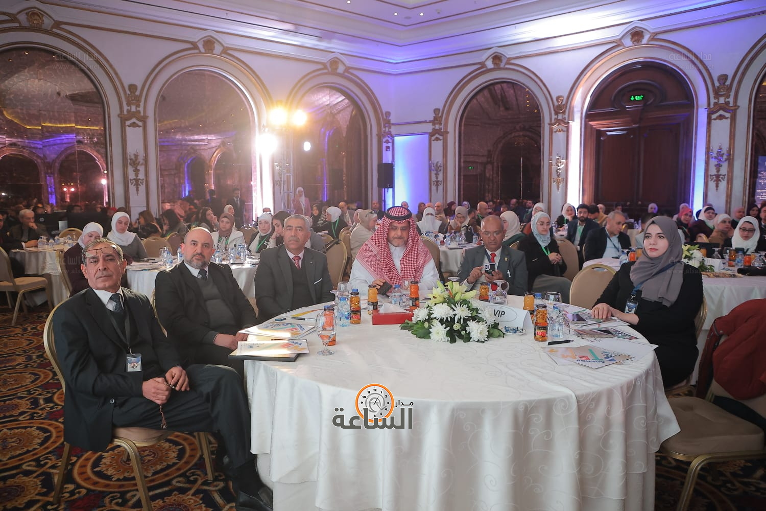 Madar Al-Saa Images 0.9159395939389359