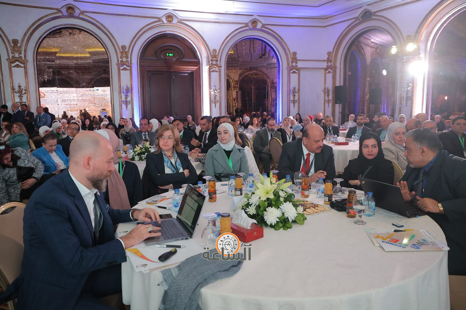 Madar Al-Saa Images 0.4486304285480254