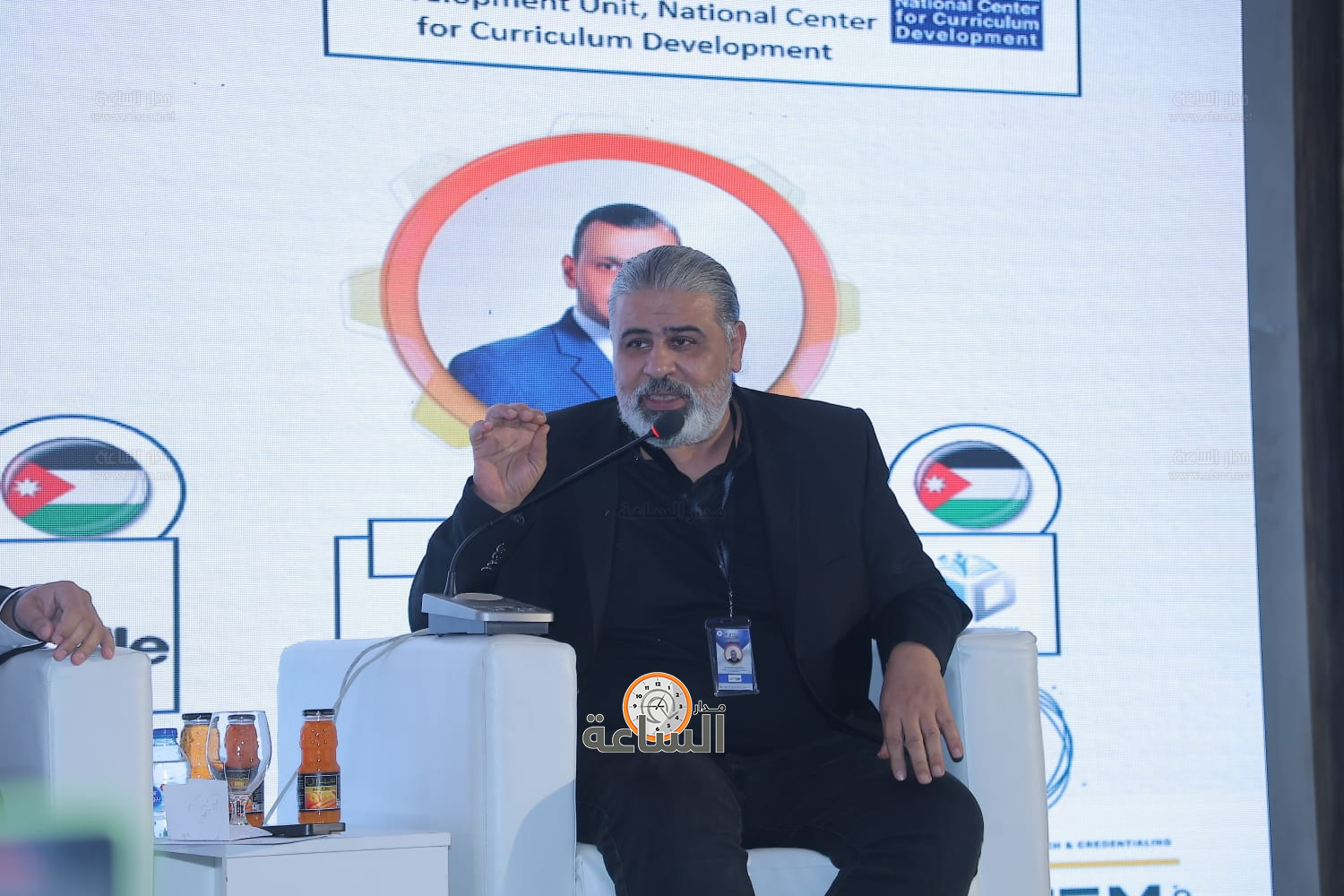 Madar Al-Saa Images 0.41041434680411304