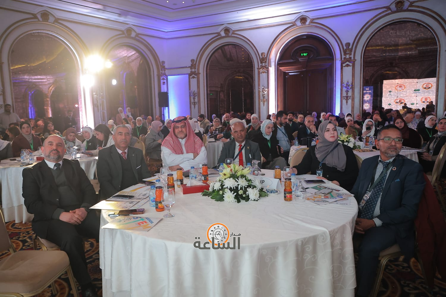 Madar Al-Saa Images 0.437218083817025