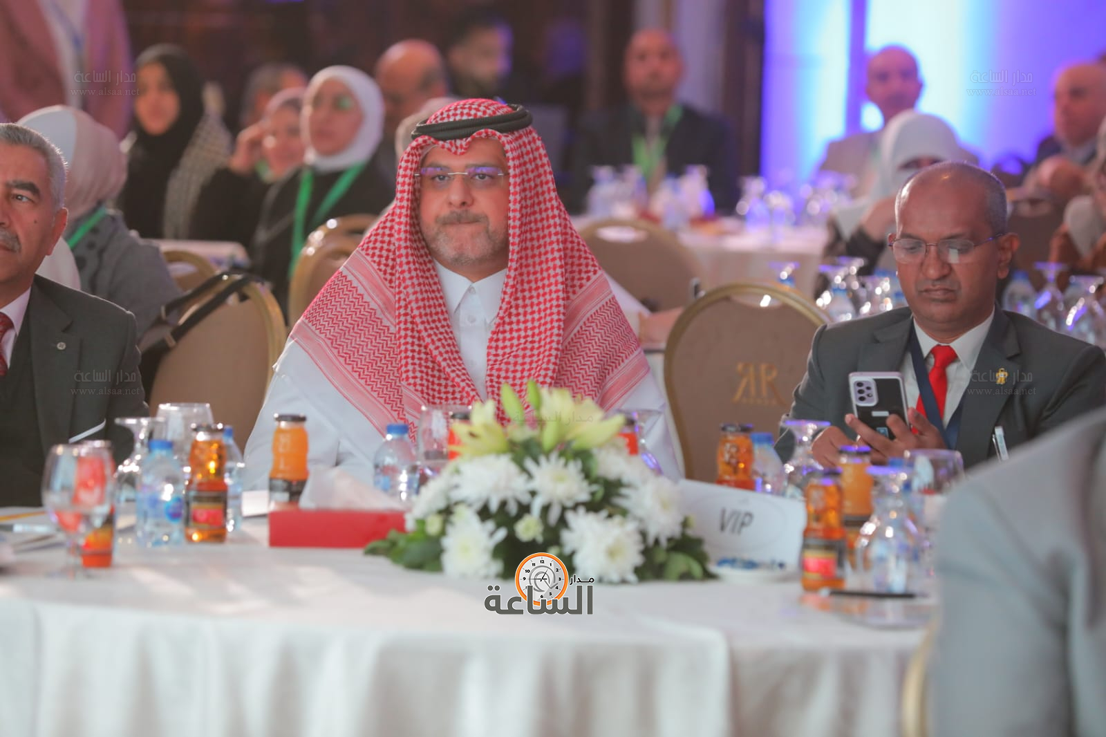 Madar Al-Saa Images 0.3675487190387263