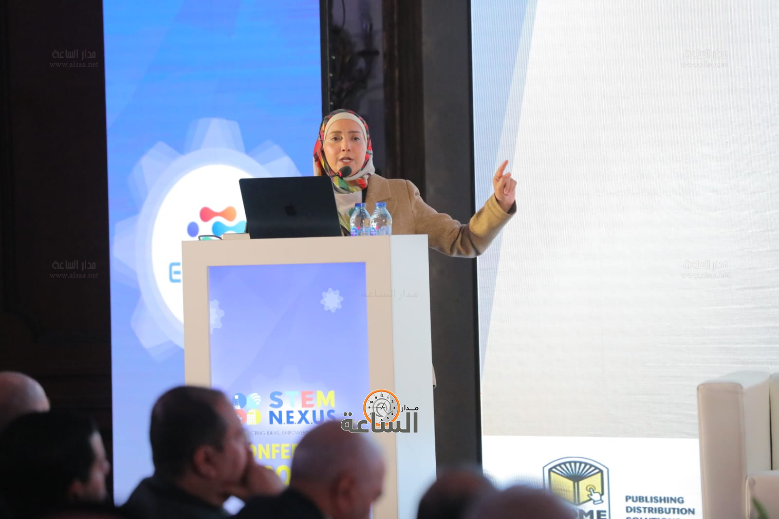 Madar Al-Saa Images 0.7986949339408282