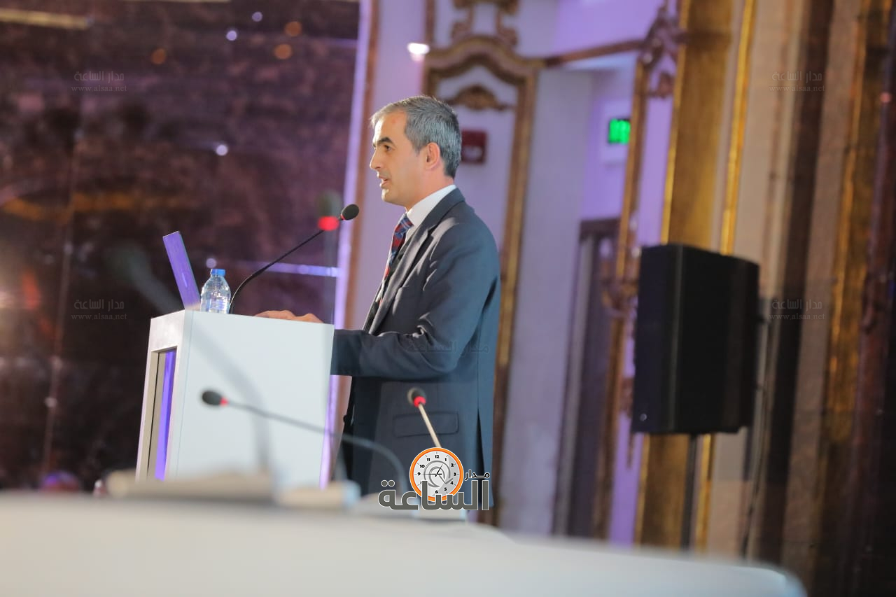 Madar Al-Saa Images 0.511983474517324