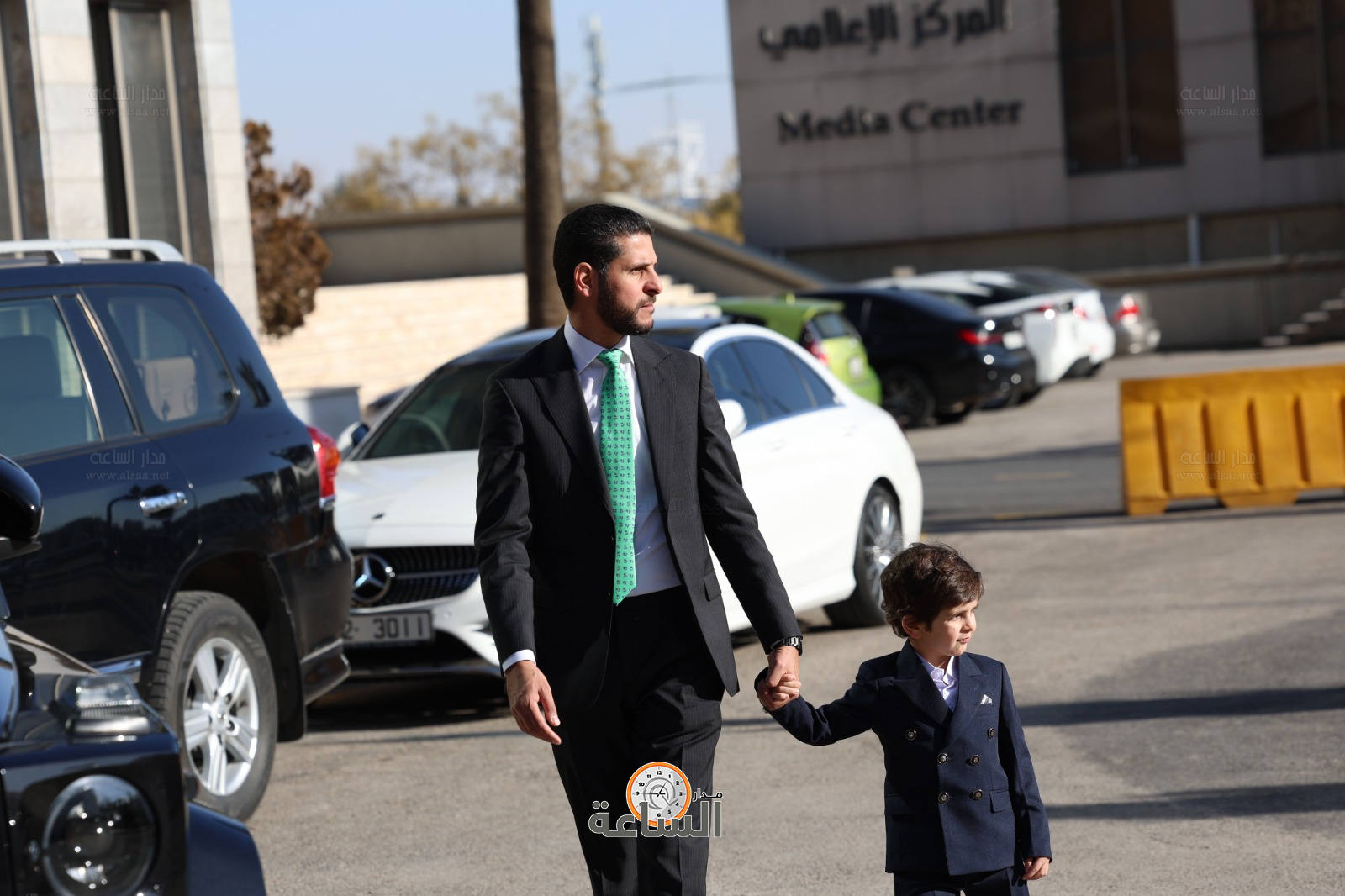 Madar Al-Saa Images 0.34012454941449133