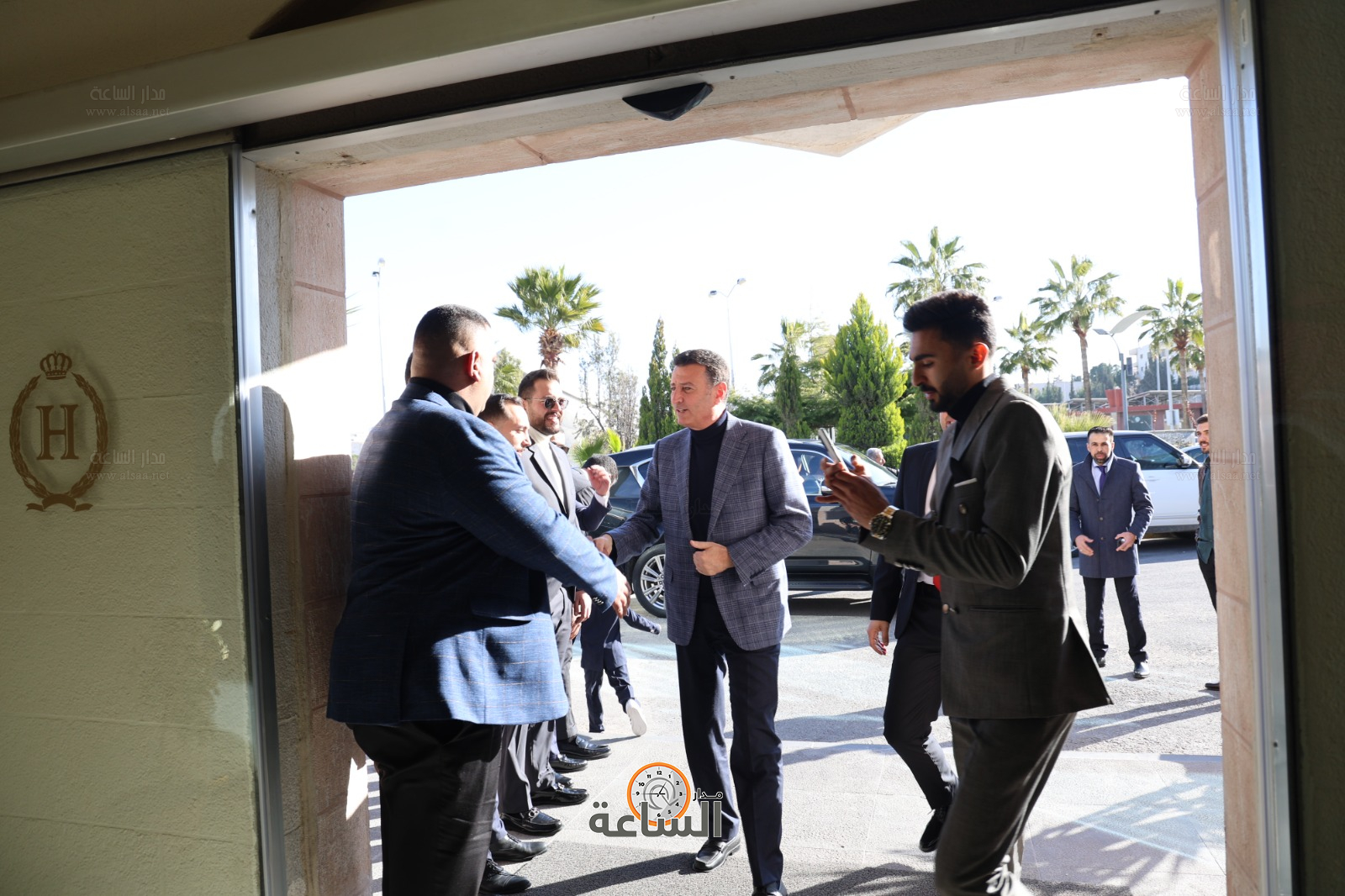 Madar Al-Saa Images 0.9316780318077447