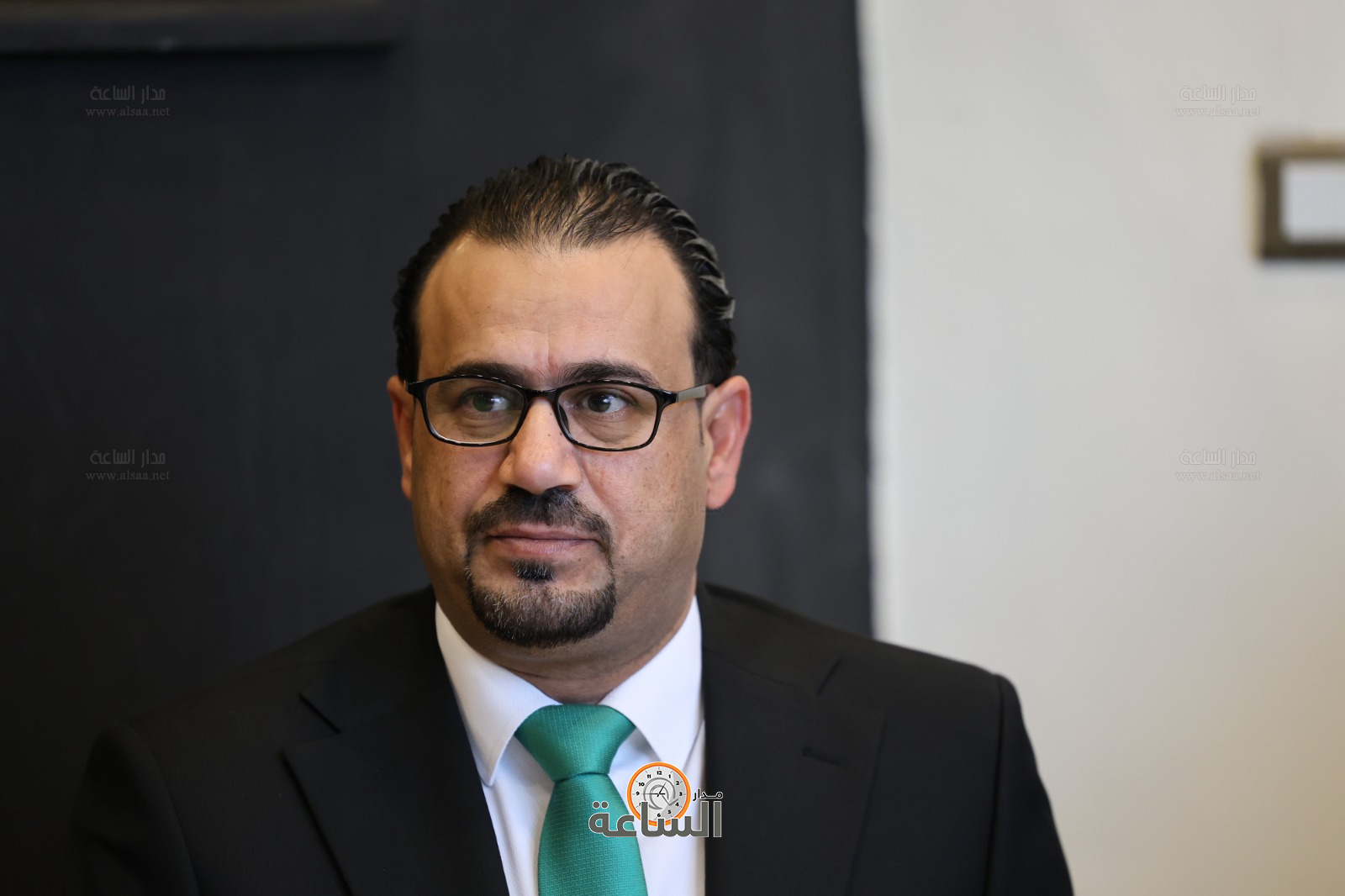 Madar Al-Saa Images 0.5364085004339247