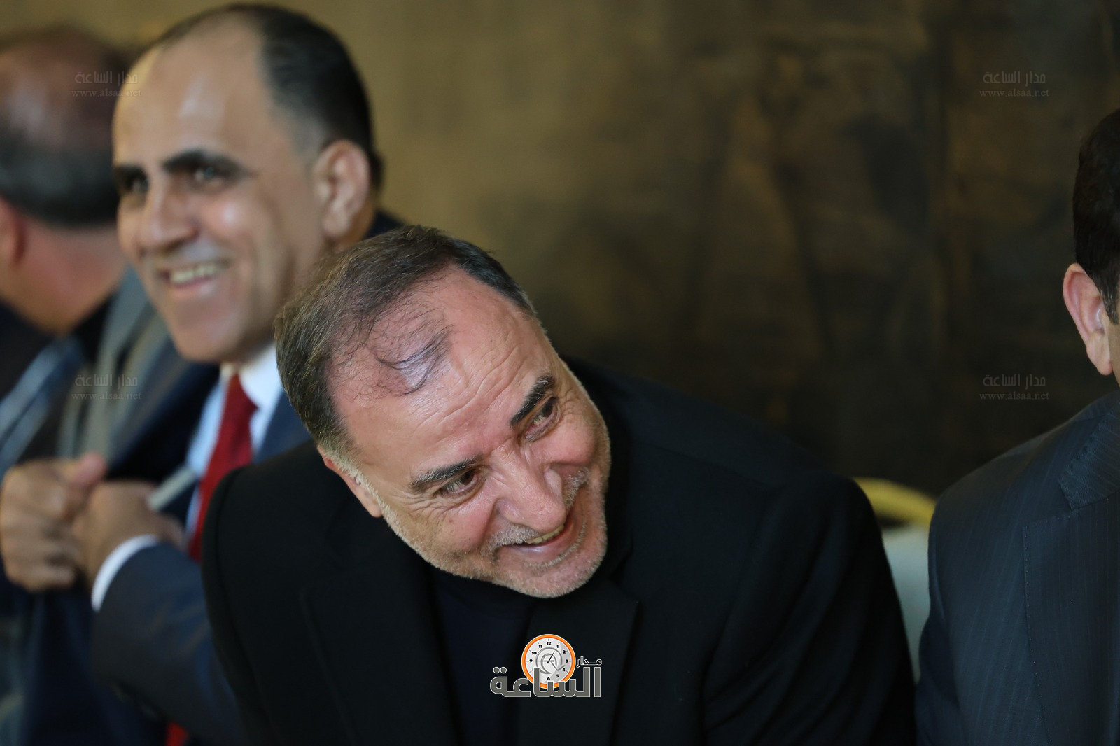 Madar Al-Saa Images 0.10049920125184397