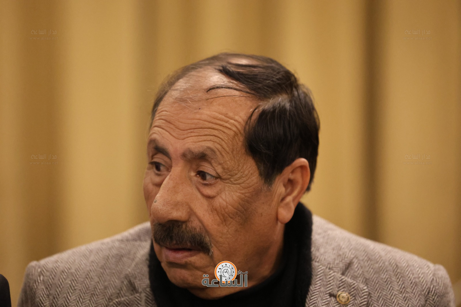 Madar Al-Saa Images 0.17533926341418526