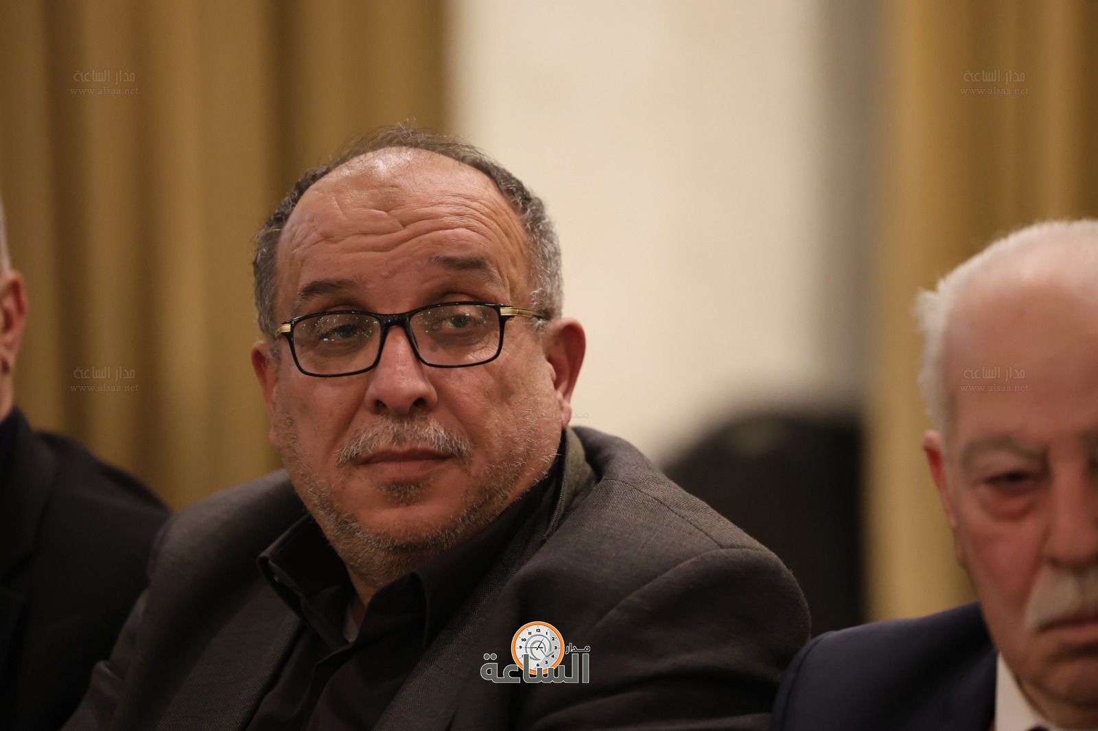 Madar Al-Saa Images 0.28846271512319444