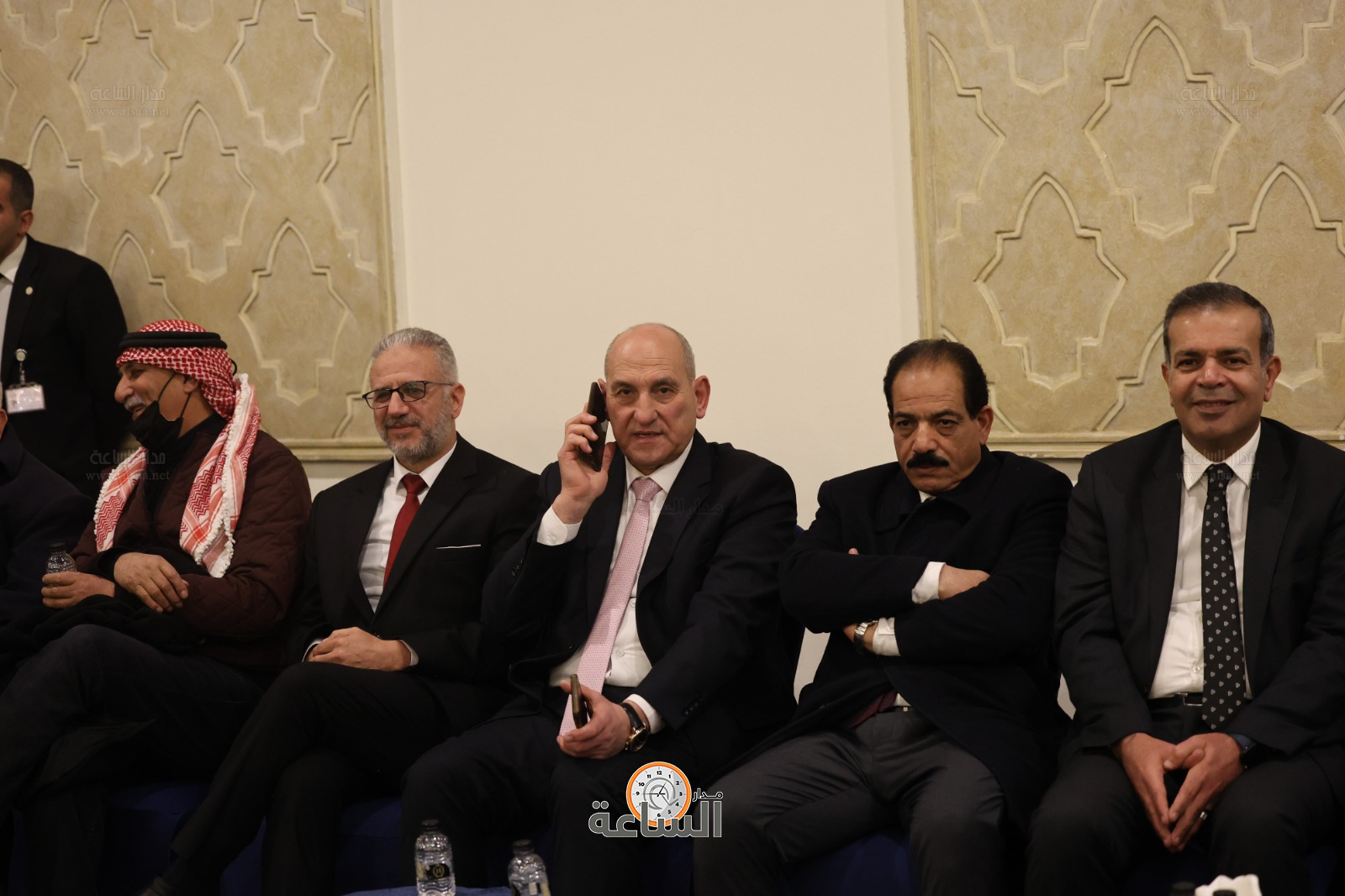 Madar Al-Saa Images 0.6943856546873142