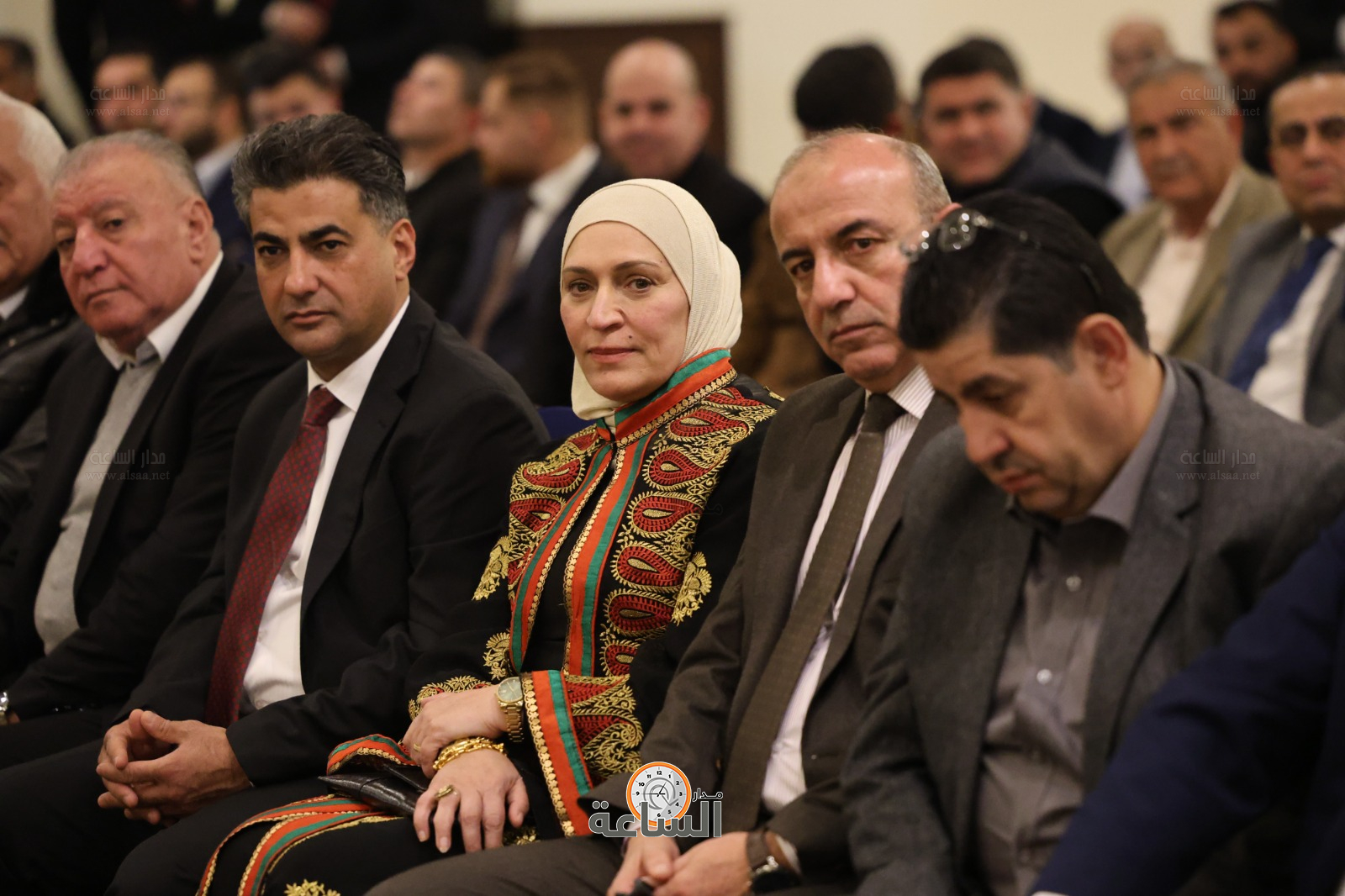 Madar Al-Saa Images 0.42196299728322284